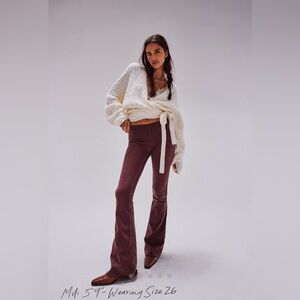 Free People We The Free Pull On Penny Flare jeans NWOT